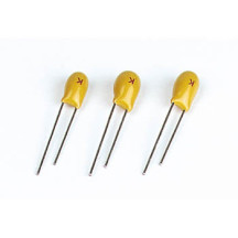 CONDENSATEUR TANTALE  33µF / 16V