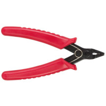 Pince à couper et à dénuder 5"