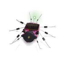 INSECTE À ÉNERGIE SOLAIRE