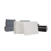 COFFRET ETANCHE ANTIFEU - COUVERCLE GRIS CLAIR AVEC PLAQUES ARRIERES NOIRES 140 x 110 x 35mm