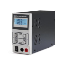 ALIMENTATION DE LABORATOIRE À DÉCOUPAGE 0-30 VCC / 0-5 A MAX / AVEC AFFICHEUR LCD